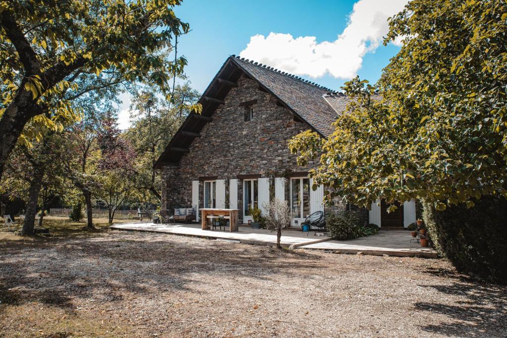 Auberge La Petite Auberge Rue de la Serve, 48400 Bédouès