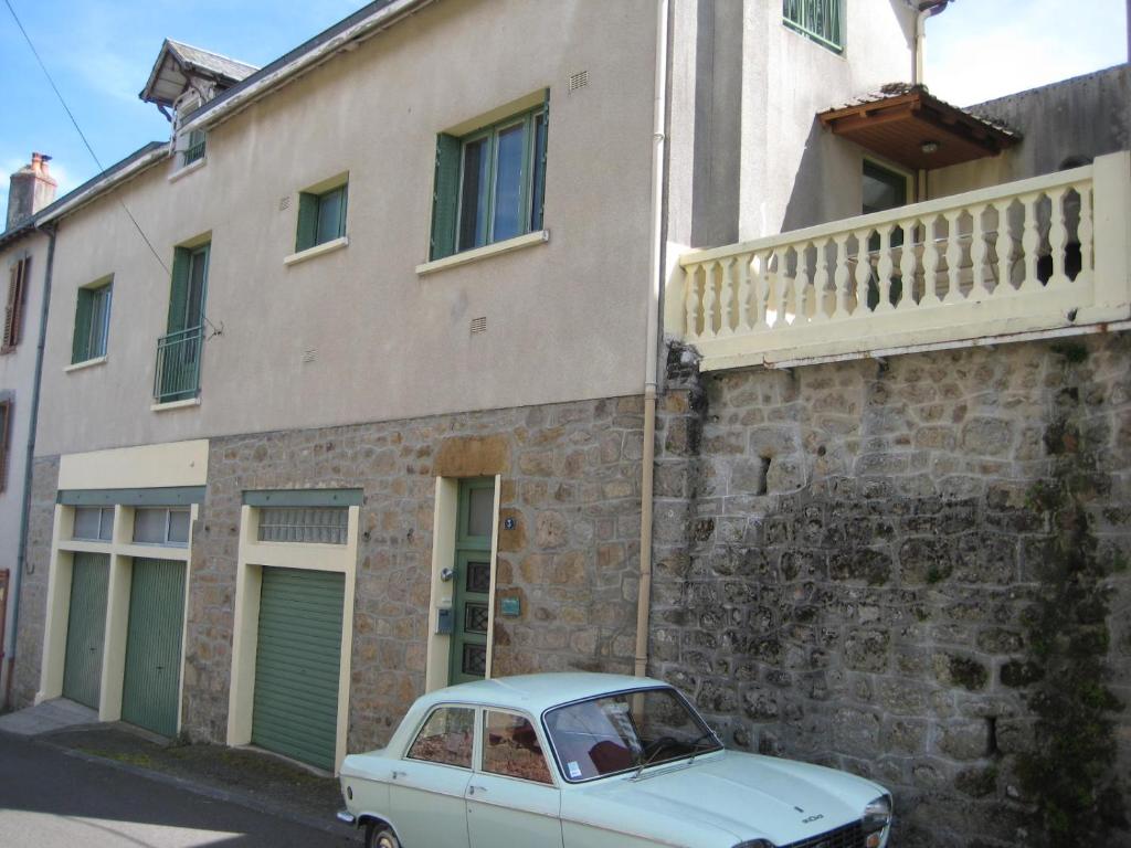 Maison de vacances La Petite Cerise 3 rue des penitants, 87120 Eymoutiers