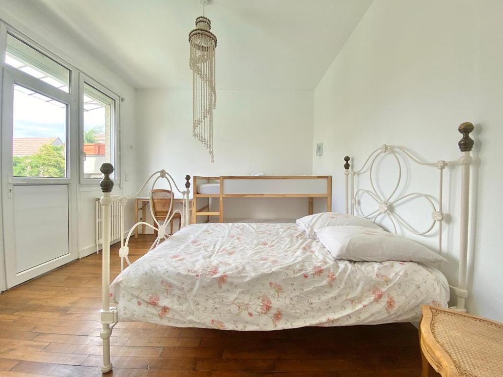 Séjour chez l'habitant La Petite Coccinelle 17 Rue de la Fraternité, 93160 Noisy-le-Grand