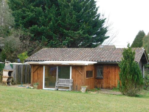 La petite maison dans la prairie Saint-Alvère france