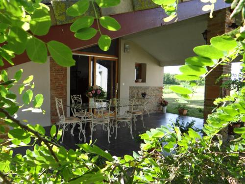 LA PETITE MAISON Mazères france