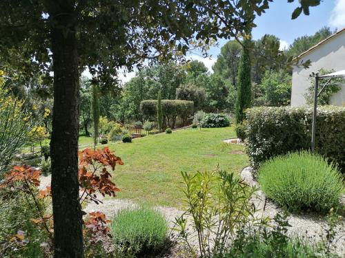 La Petite perle, balnéo en supplément, le Clos des Perles Tourtour france