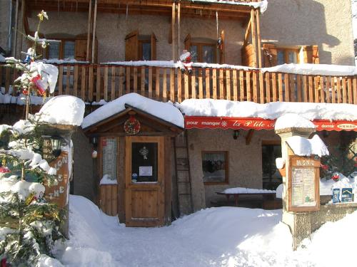 La Ptite Auberge Aiguilles france