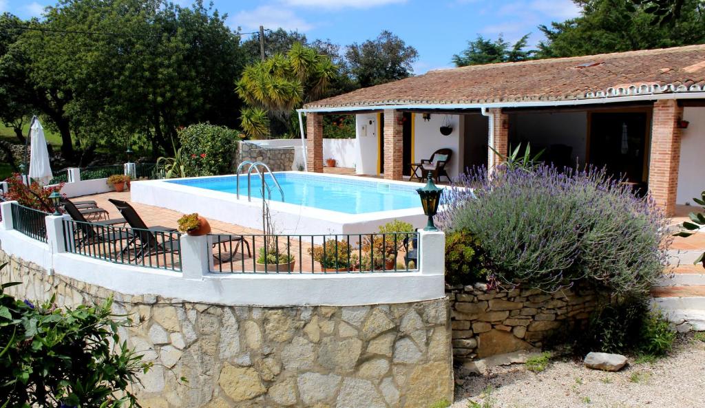 Maison de vacances La Quinta casa com piscina privada Torres de apra, 8100-243 Loulé