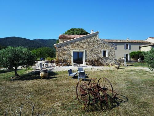 B&B / Chambre d'hôtes La Rivayne Mas la Rivayne - Chemin de la Marchande Lourmarin