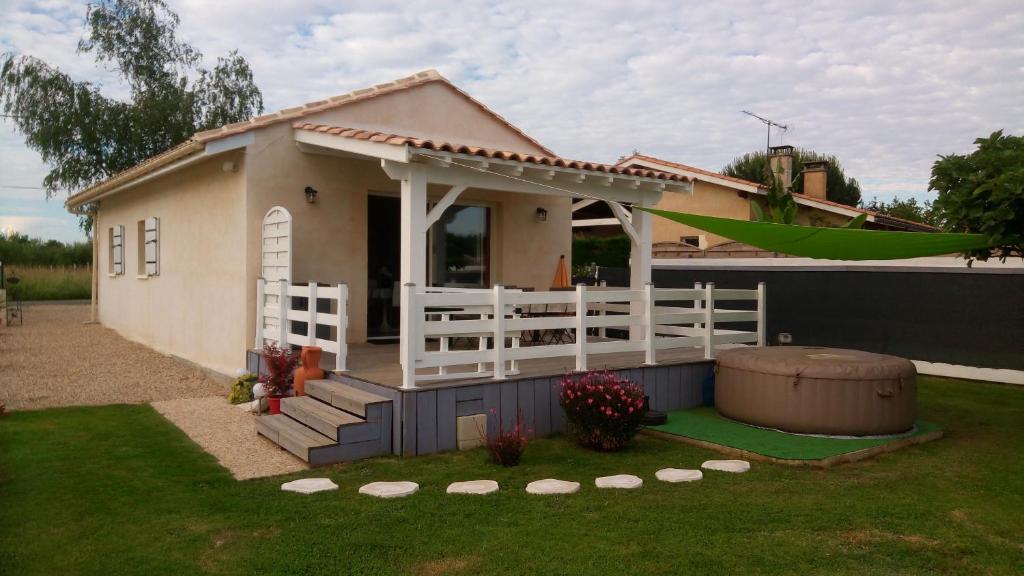 Maison de vacances La Rivière 9, Rivière de l'Ouest, 33350 Pujols Gironde