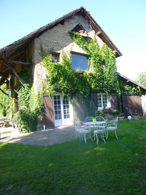 Maison d'hôtes La Rolandière 405, Chemin du Flavay, 38110 Faverges-de-la-Tour