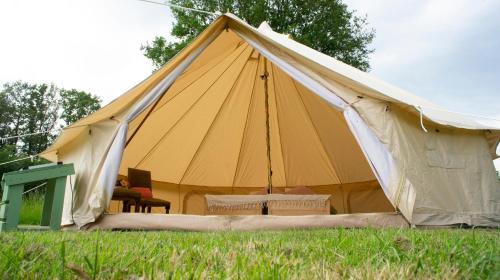 La Roseraie Glamping Fougerolles france