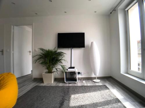 Appartement La Suite Emoji - SDP Appartement 302, 3e Etage 8 Rue Gambetta Lagny-sur-Marne