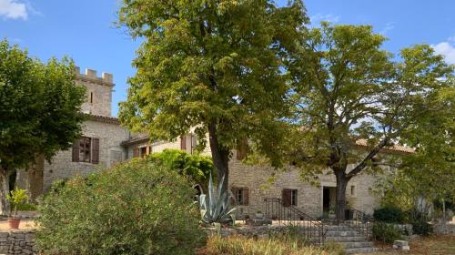 La Suite Margot, 9th Century Priory Carnas france