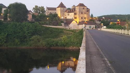 La Terrasse - Les Collectionneurs Meyronne france