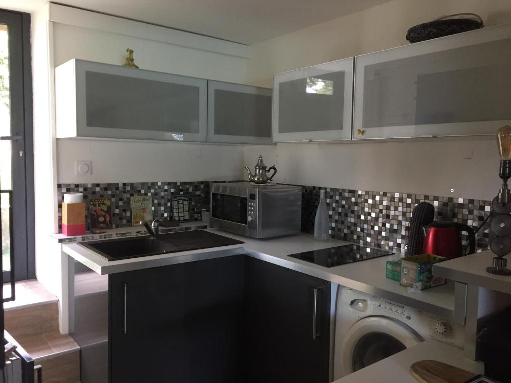 Appartement La Thébaïde 52 Rue de Bourgogne, 34200 Sète