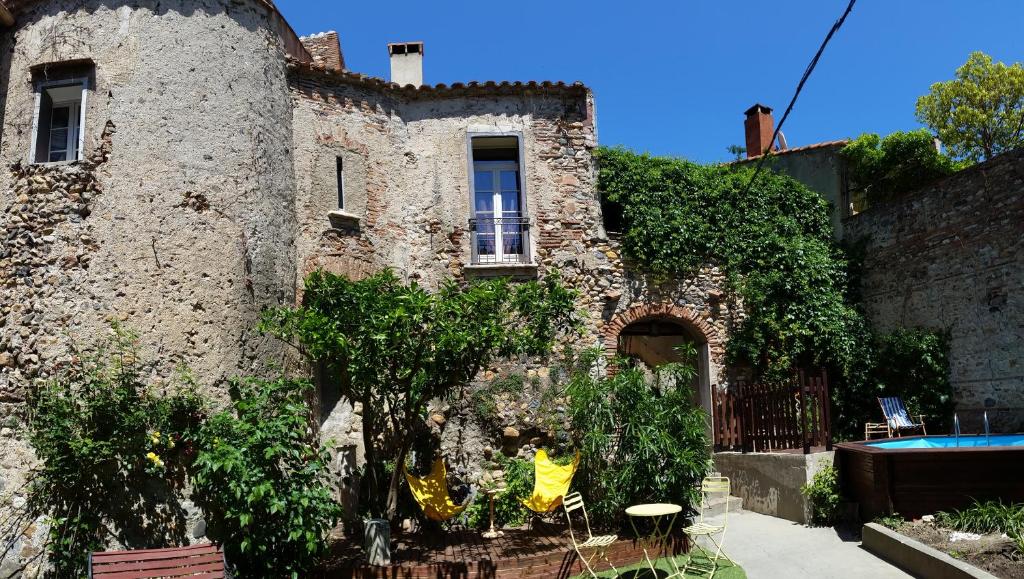 B&B / Chambre d'hôtes La Tour Du Terroir 8 RUE LUDOVIC VILLE, 66600 Rivesaltes