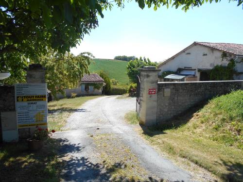 Maison de vacances La Tranquillite, La Serenite Lieu dit Vos Nanteuil-Auriac-de-Bourzac