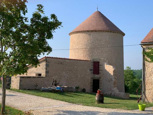 Maison d'hôtes La Troliere La Troliere Autry-Issards