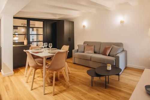 Appartement La Vie en Rose - Luxe, calme & hypercentre - 3* 37 Rue Carnot Annecy