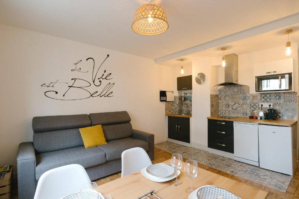 Appartement La vie est belle - Longchamps-Canebière-Gare 41A, rue d'Isoard, 13001 Marseille