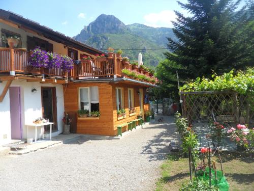 La vieille maison Biselli Tende france