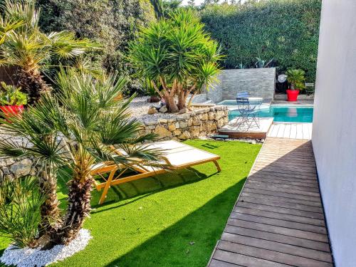 B&B / Chambre d'hôtes La Villa Blanche 39 Impasse Chante Brise Sanary-sur-Mer