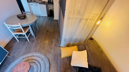 Appartement LA VILLA DEKO - Studio avec parking proche Université et Hôpital 18 Rue Jules Guesde Beuvry