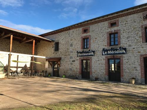 la villa du Méridien Saint-Pal-en-Chalençon france