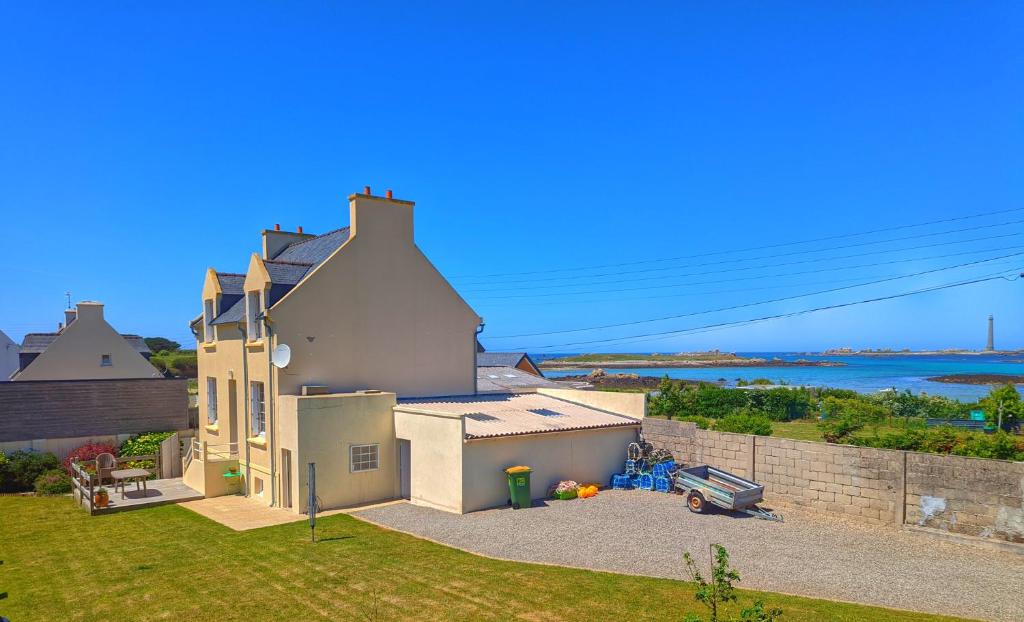 Maison de vacances La Villa Ty Reun - Vue mer et Plage à 100m 480 Reun, 29880 Plouguerneau