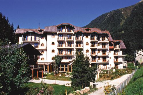 Lagrange Vacances Le Cristal d'Argentière Chamonix-Mont-Blanc france