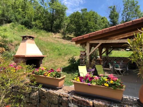 Maison de vacances Lama-Gîte-des-Puys chalet écologique à 30km des pistes, visite aux lamas Charge VE Gourdon Montaigut-le-Blanc