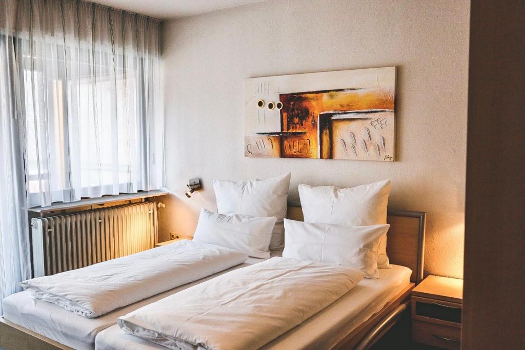 Hôtel Land.Wein.Gut Pension Weinstraße 36, 76889 Klingenmünster
