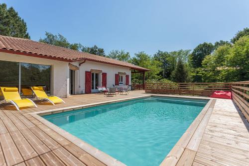 LANDAGAINA Villa with heated pool and garden Guethary close to Biarritz Guéthary france