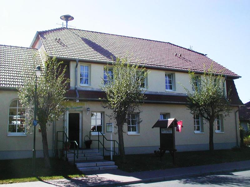 Maison d'hôtes Landgasthaus am Dolgensee Dorfstrasse 9, 15526 Reichenwalde