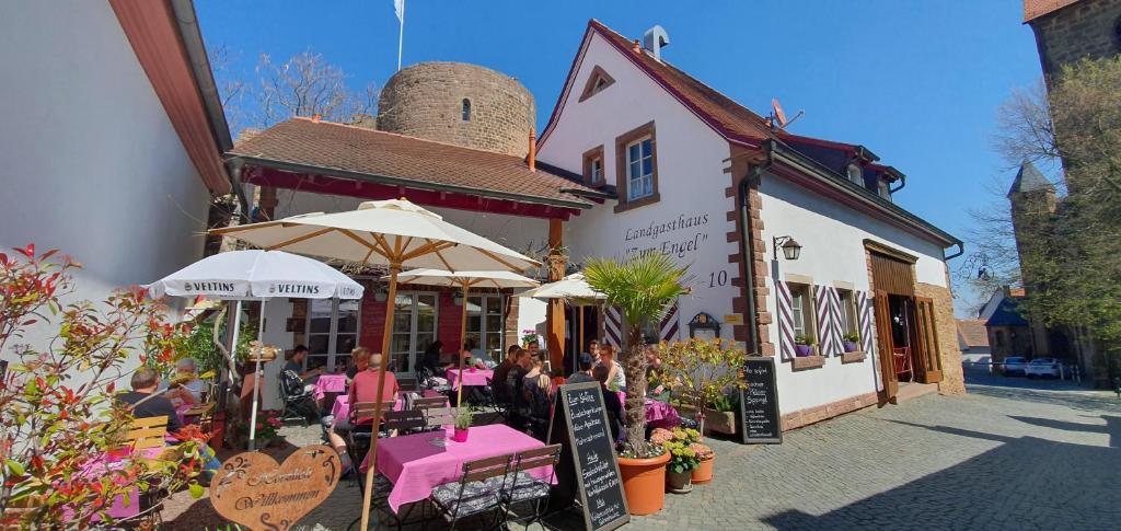 Auberge Landgasthaus \ Kirchengasse 10, 67271 Neuleiningen