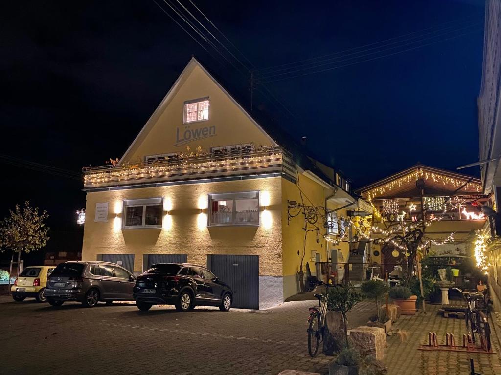 Maison d'hôtes Landgasthaus Löwen mit Gästehaus Vörstetterstrasse 11, 79232 Holzhausen