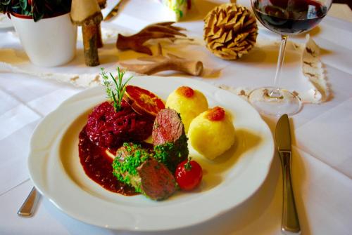 Auberge Landgasthof Hirschen Untermettingen Bogenstraße 1 Ühlingen-Birkendorf