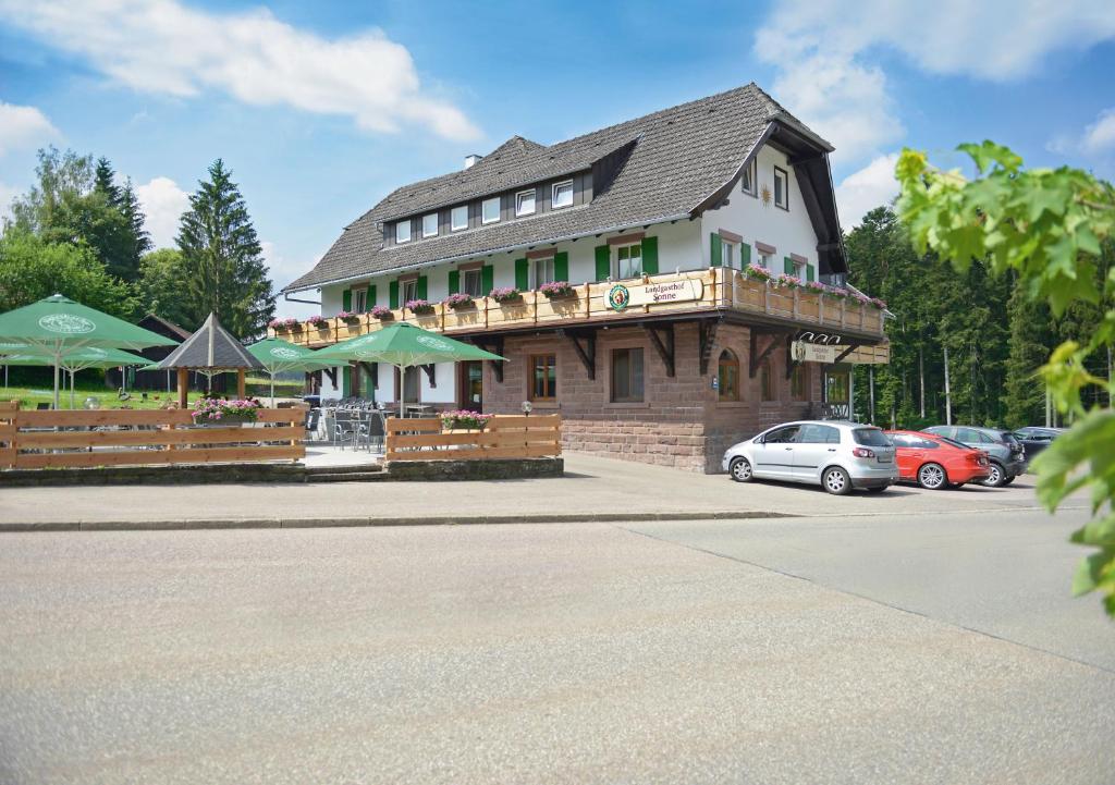 Maison d'hôtes Landgasthof Sonne Im Aischfeld 2, 72275 Alpirsbach