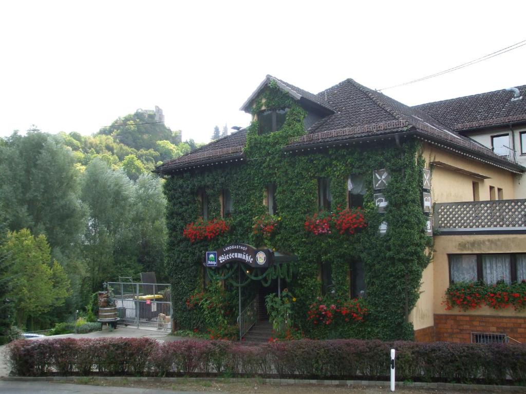 Maison d'hôtes Landgasthof Wiesenmühle Aarstr. 3, 65329 Burg Hohenstein