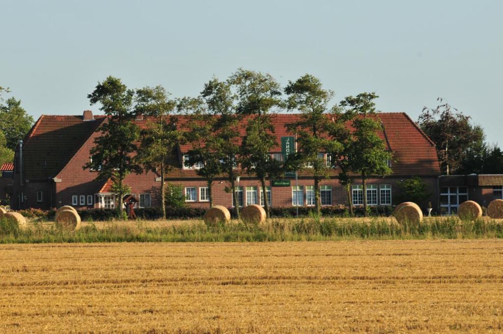 Hôtel Landhotel Alte Schule - Hotel Garni Störtebekerstraße 10, 26434 Wangerland