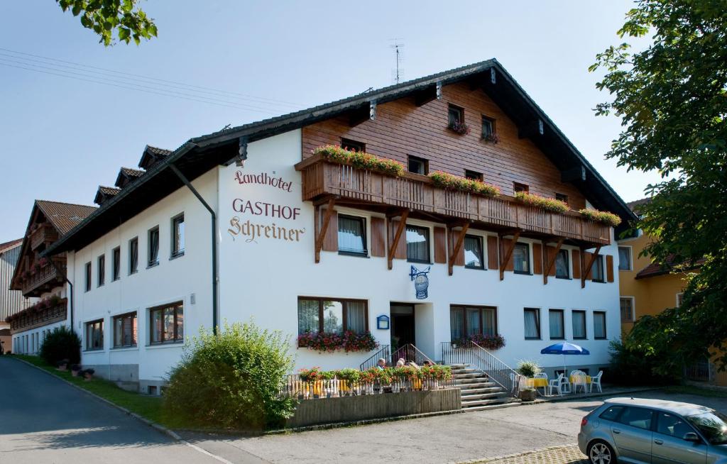 Maison d'hôtes Landhotel-Gasthof-Schreiner Dorfplatz 17, 94545 Hohenau