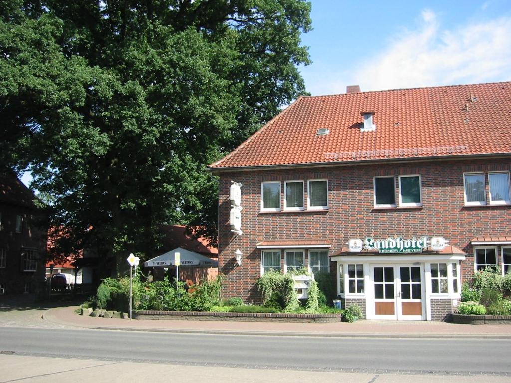 Hôtel Landhotel Heiner Meyer Hauptstrasse 50, 29399 Wahrenholz