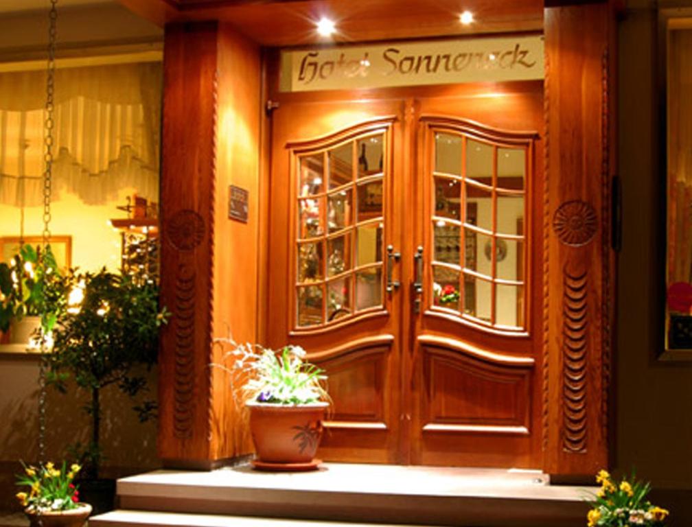 Hôtel Landhotel Sonneneck - Breuna im Naturpark Stadtpfad 2, 34479 Breuna