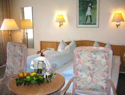 Landhotel Sonneneck - Breuna im Naturpark Breuna allemagne