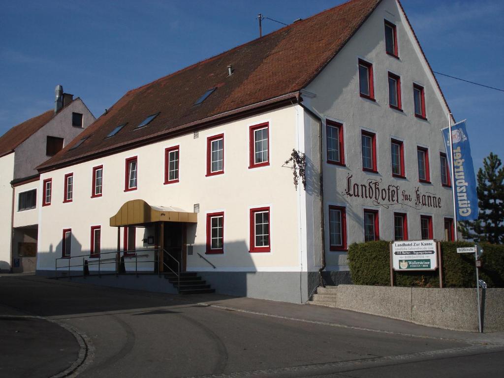 Maison d'hôtes Landhotel zur Kanne Brühlstrasse 2, 73450 Neresheim