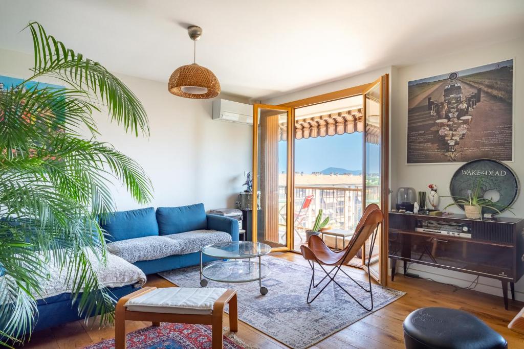 Maison de vacances Large 2 bedroom close to the beach with AC and terrace - Dodo et Tartine 273 Avenue Louis Barthou Copropriété La Roche, 83000 Toulon