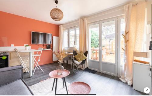 Appartement Le 102, Maison avec Terrasse et parking Gare de ROUEN 102 Rue Verte Rouen