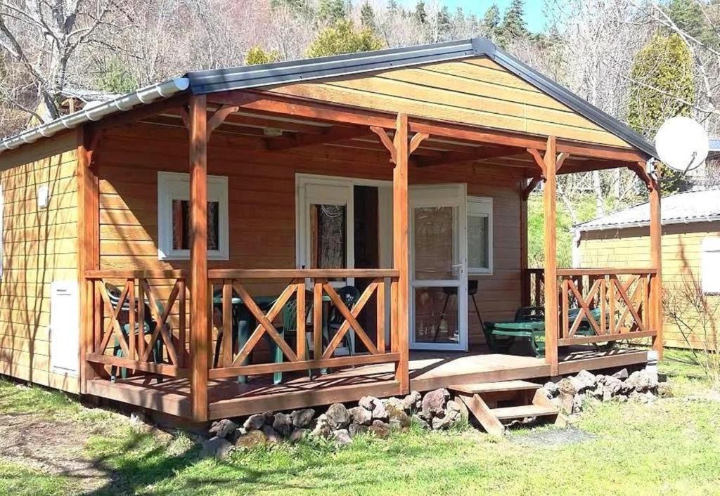 Camping LE 18 DU LAC Le Marais Bas, 63790 Chambon-sur-Lac