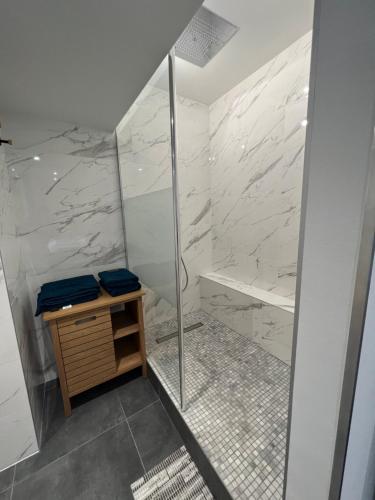 LE 46 : Superbe appartement jacuzzi Besançon france