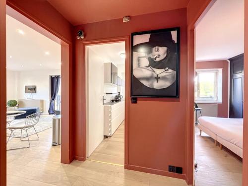 Le 7eme Art - YourHostHelper Deauville france