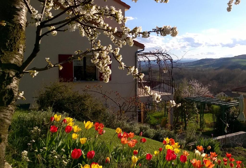 Maison de vacances Le Balcon 1 Chemin De La Petite Gobe, 63111 Dallet