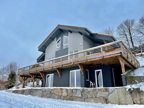 Chalet Le Balcon des Goutteridos, chalet grand standing avec vue panoramique lac 16 Chemin des Gouttridos Gérardmer