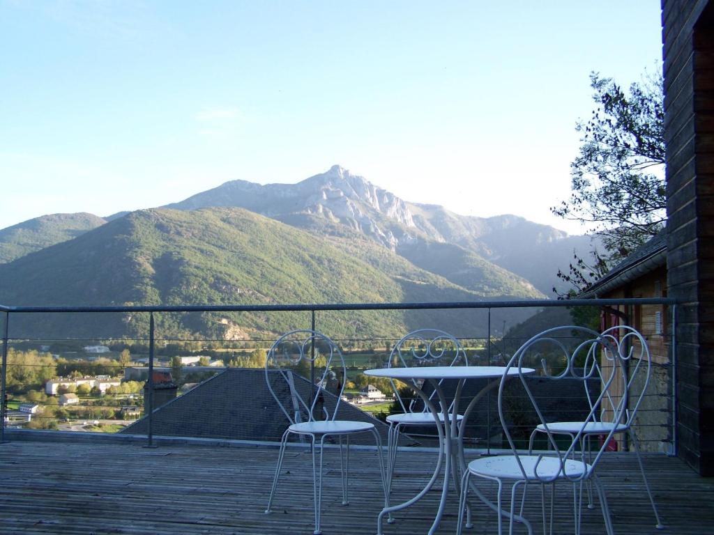 B&B / Chambre d'hôtes Le Baluchon 19, rue de Soueste, 31440 Cierp